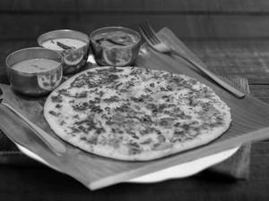 Onion Uttapam