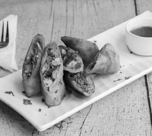 Loaded Chicken Spring Rolls