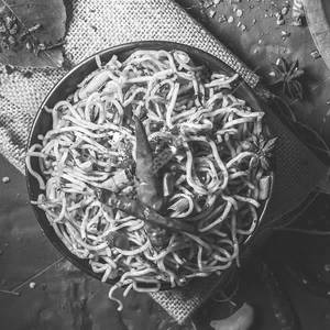 Veg Chilli Garlic Noodles