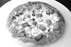 Paneer Tikka Pizza