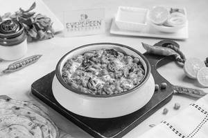Matar Mushroom ( 340 GM ) Serves 1-2