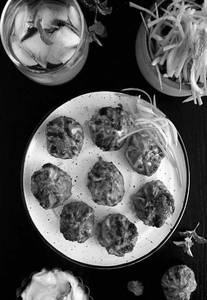 Paneer Tandoori Momos [6 Pieces]