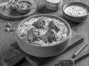 Boneless Chicken Dum Biryani Bowl (450 Gm)