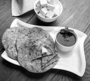 Paneer Paratha