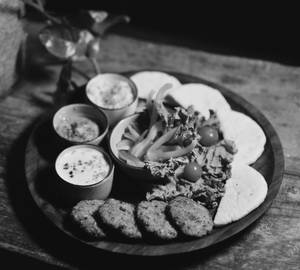Mediterranean Platter