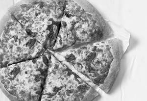 Schezwan Cheese Pizza