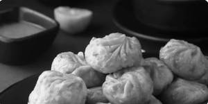 Veg Frid Momos 6 Pcs
