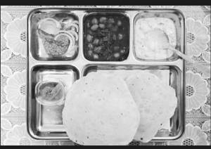 Chole Bhature [2 Bhature]
