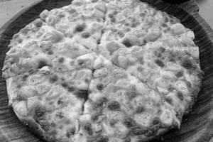 Spicy Corn Pizza