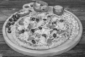 Veggies Fresh Pizza