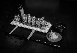 Spicy Avocado Uramaki[8pcs]