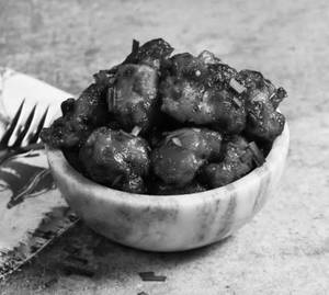 Mushroom Paneer Manchurian Dry