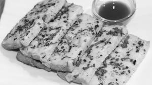 Regular Garlic Bread (4pcs)