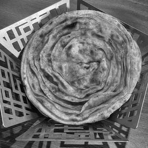 Laal Mirch Ka Parantha