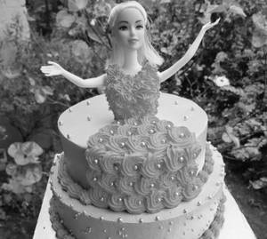 Doll cake