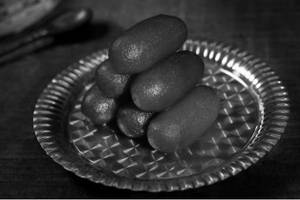 Dry Jamun
