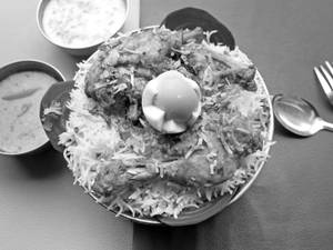 Chicken Biryani (Full) (2 Pcs)