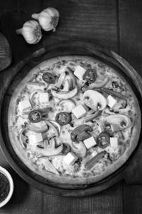 Garlic-to-pizza