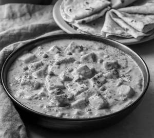 7 phulka + Paneer Curry