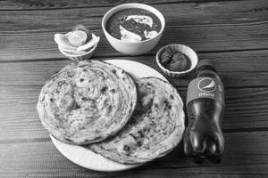 Creamy Dal + Laccha Paratha (2 Pcs)