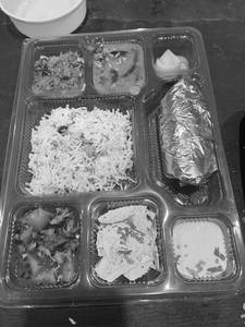 Veg kadhai + 2 veg sabji thali