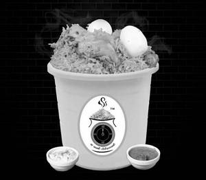 Super Pack Chicken Biryani [Serves 4- 5 ]
