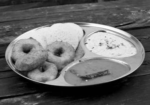 Idli Vada 