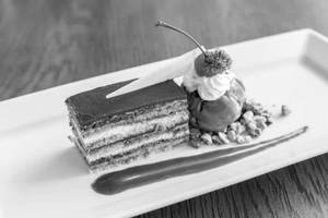 Almond Opera Pastry (1 Pc)