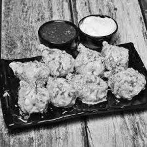 Chicken Afghani Momos  (5 Pcs)