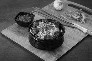 Manchurian Noodles
