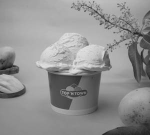 No Added Sugar Alphonso Mango Freshly Scooped