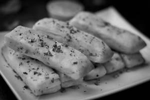 Garlic Breadsticks 