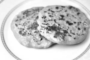Paneer Egg Paratha