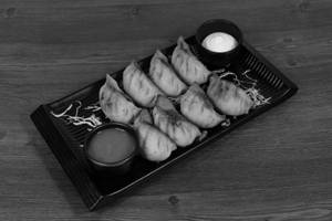 Mushroom Momos (fried)