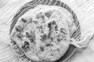 Garlic Naan                    