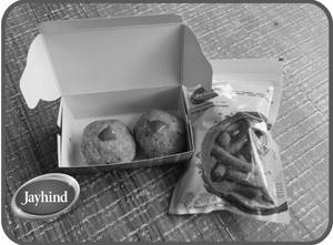 Churma Laddu & Fulvadi