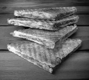 Masala grilled sandwich