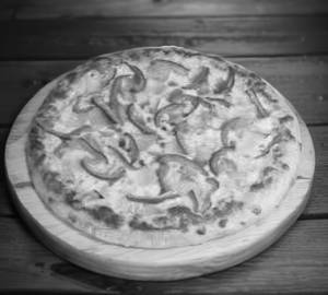 Onion Capsicum Pizza