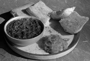 Bombaiya Keema Pao