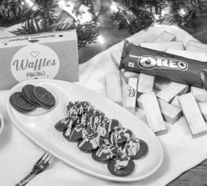 Kiki & Oreo Pancake (8 Pcs)