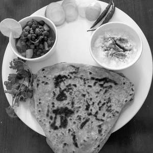 Plain paratha [1 pieces]