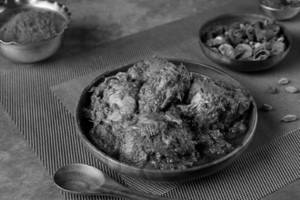 Chicken Bhuna (4 Pcs)