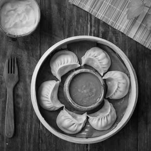 Chicken Steamed Momos [6 Pieces]