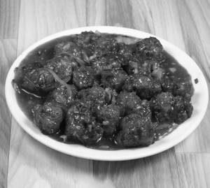 VegManchurian [Full Plate]