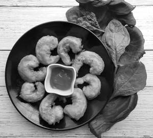Golden Fried Prawns (6 Pcs)