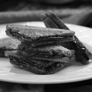 Chocolate Grilled Sandwich