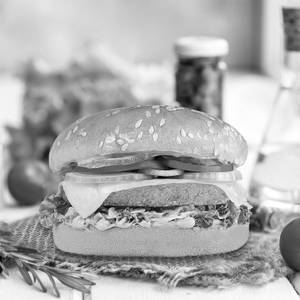 Chicken Tikki Burger                               