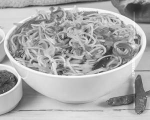 Veg Singapuri Chowmein