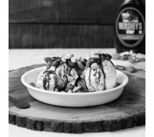 Roasted Almond & Cashew Fudge Sundae