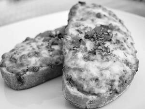 Cheese Chilli Toasts
